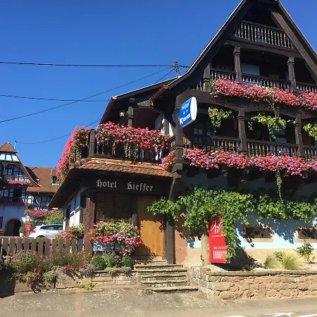 基弗酒店 2* 伊特斯维勒